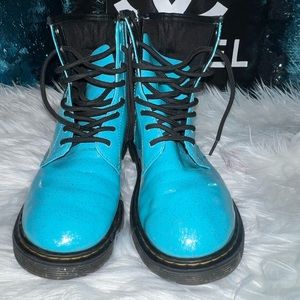 Dr. Martens Blue glitter size 5
